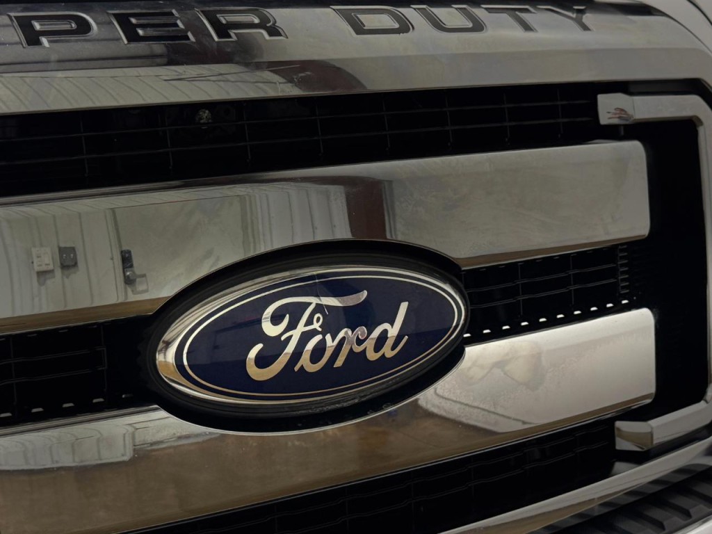2011 Ford F-250 Image 54