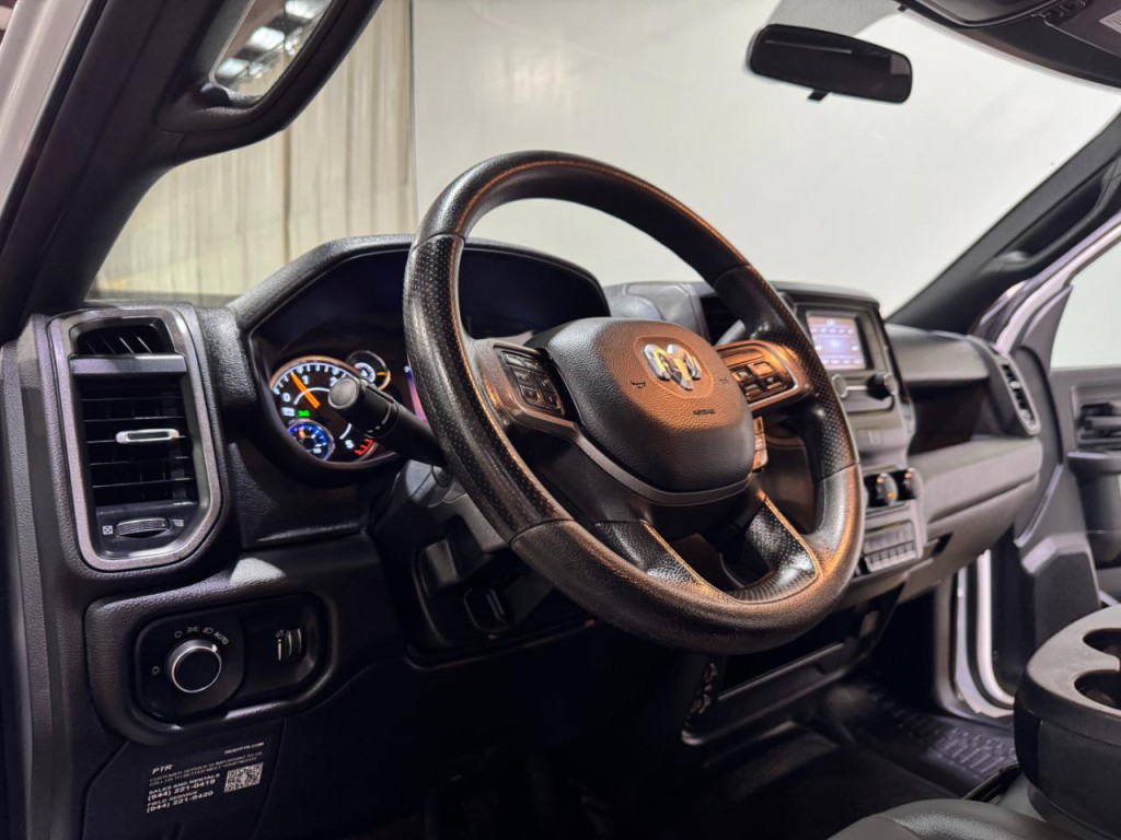 2022 RAM 5500 Image 10