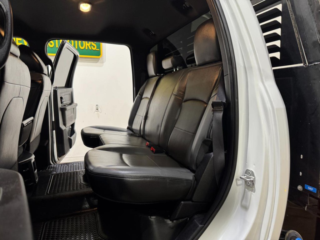 2022 RAM 5500 Image 15