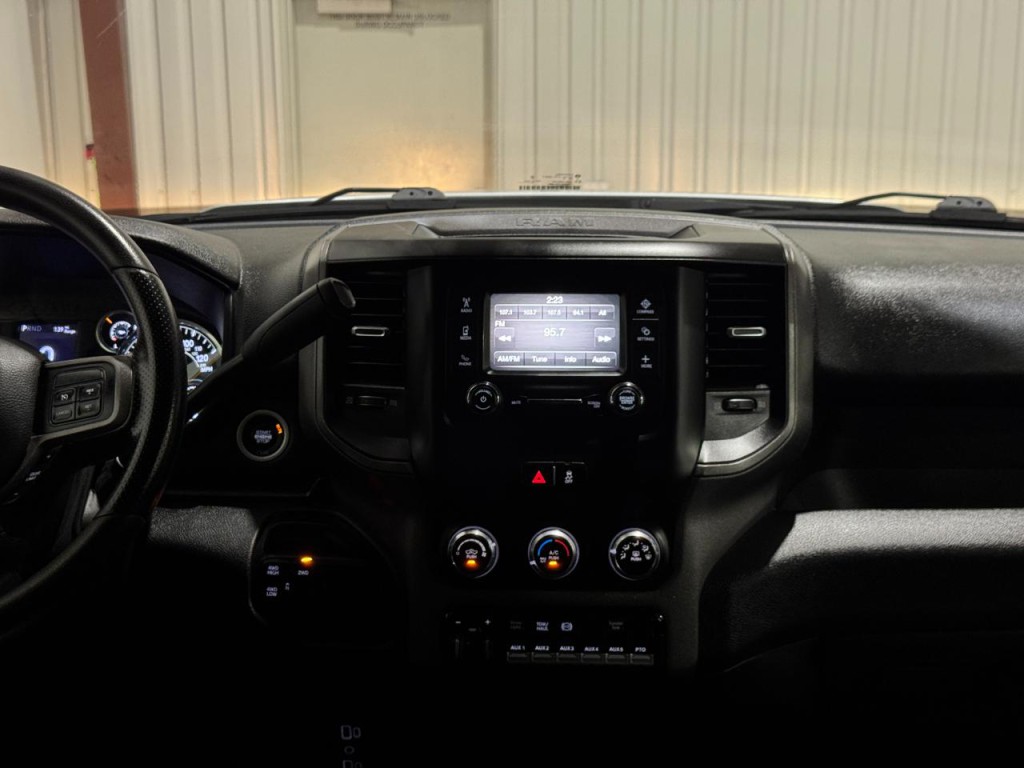 2022 RAM 5500 Image 20