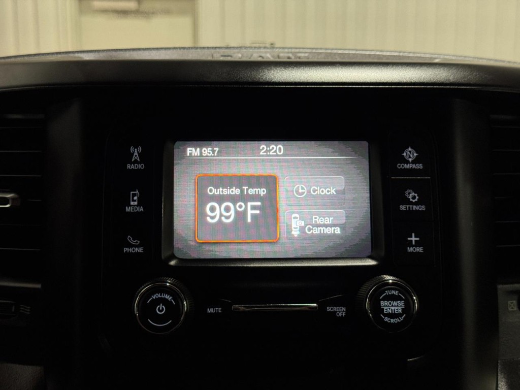 2022 RAM 5500 Image 35