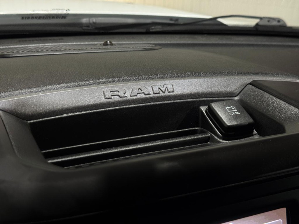 2022 RAM 5500 Image 44