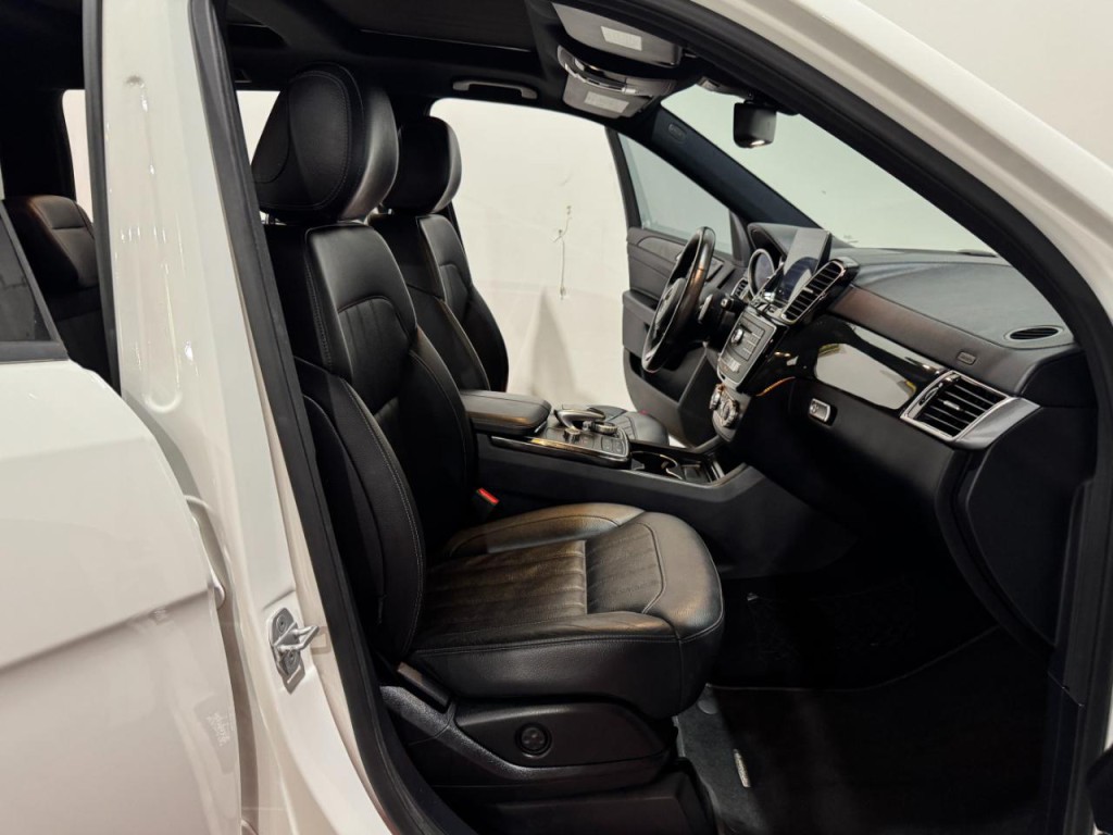2018 Mercedes-Benz GLS-Class Image 12