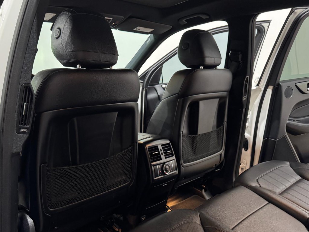2018 Mercedes-Benz GLS-Class Image 16