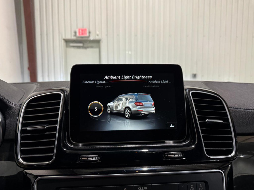 2018 Mercedes-Benz GLS-Class Image 42