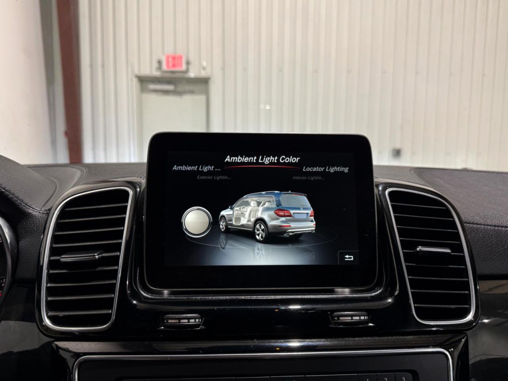 2018 Mercedes-Benz GLS-Class Image 43