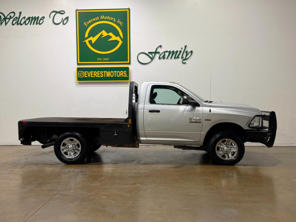 2018 RAM 3500 Image 2