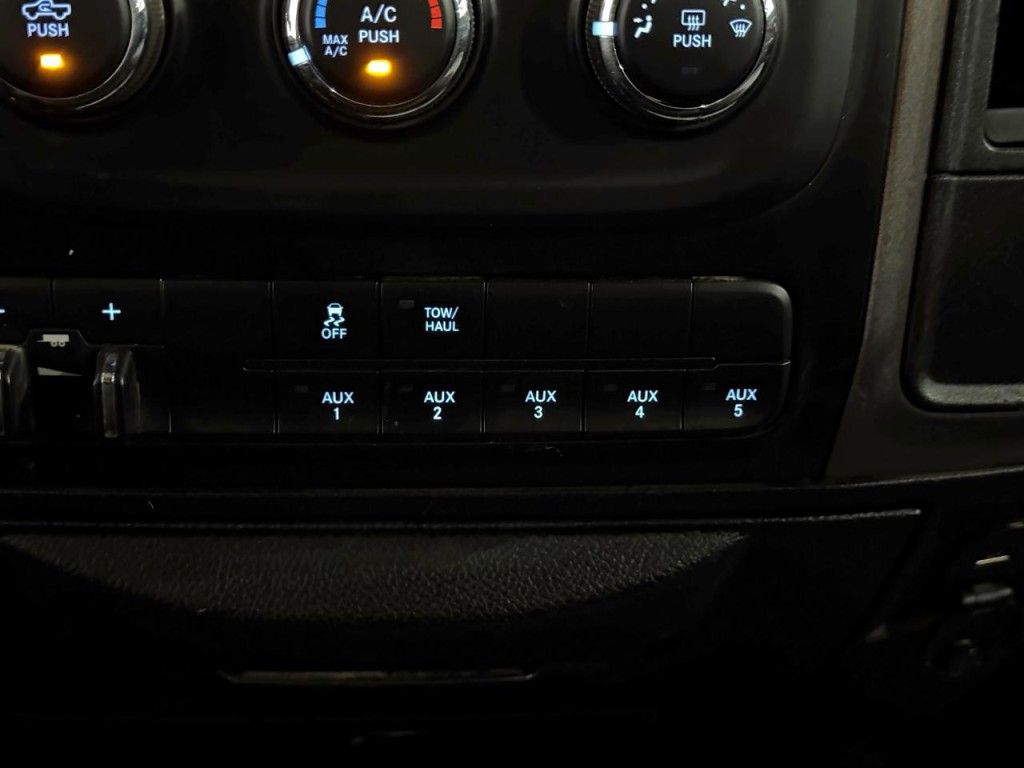 2018 RAM 3500 Image 7