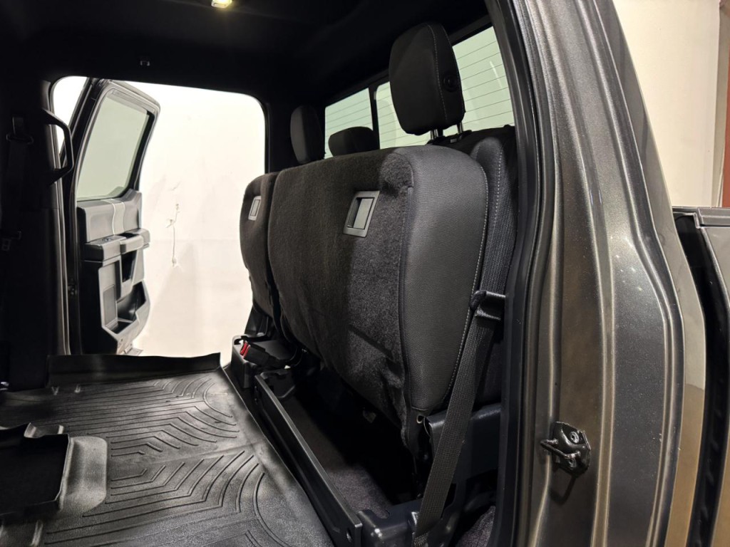 2016 Ford F-150 Image 18