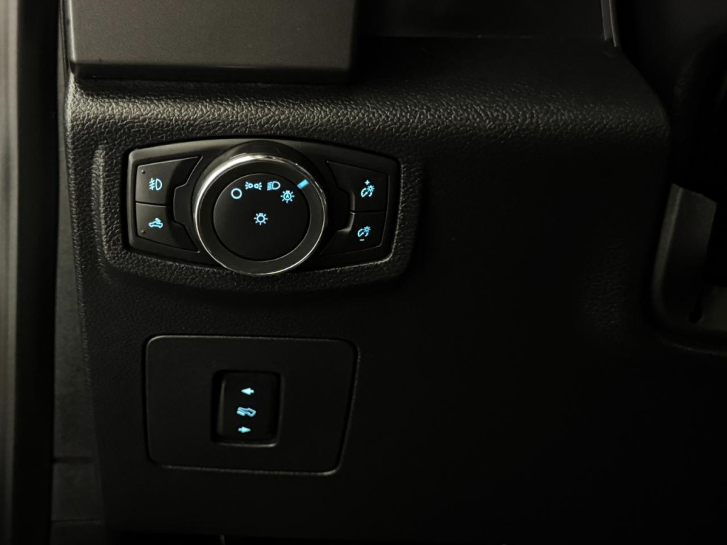 2016 Ford F-150 Image 27