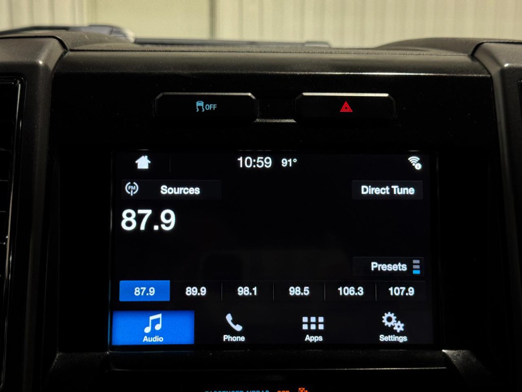 2016 Ford F-150 Image 32
