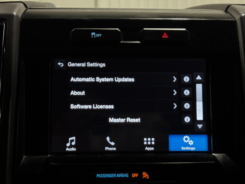 2016 Ford F-150 Image 38