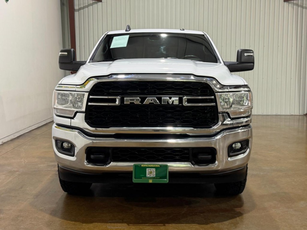 2023 RAM 2500 Image 2