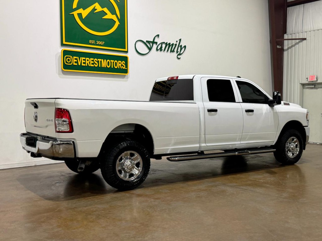 2023 RAM 2500 Image 8