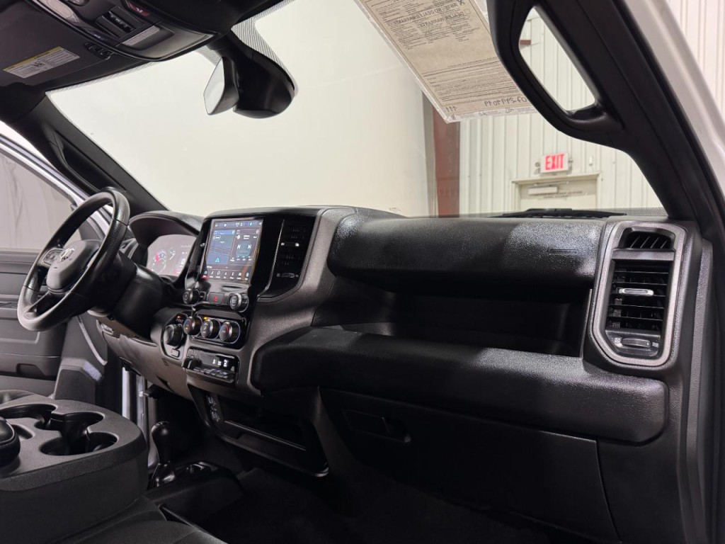 2023 RAM 2500 Image 11