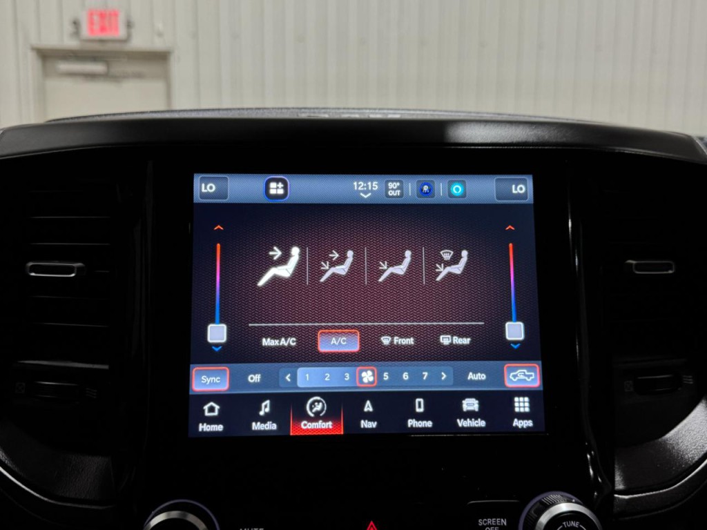 2023 RAM 2500 Image 34