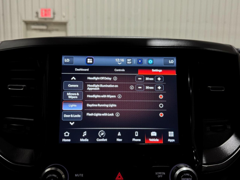 2023 RAM 2500 Image 41