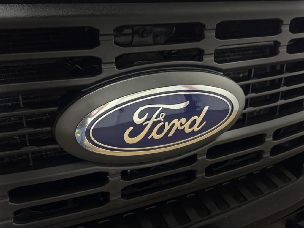 2023 Ford F-250 Image 31