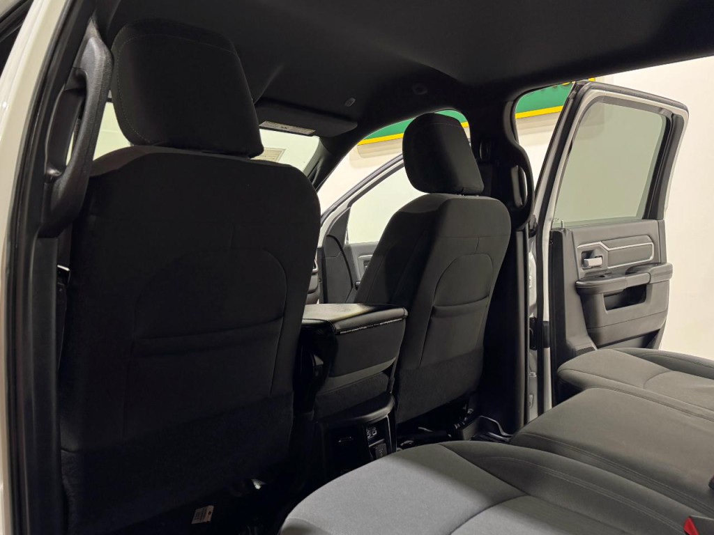 2022 RAM 2500 Image 17