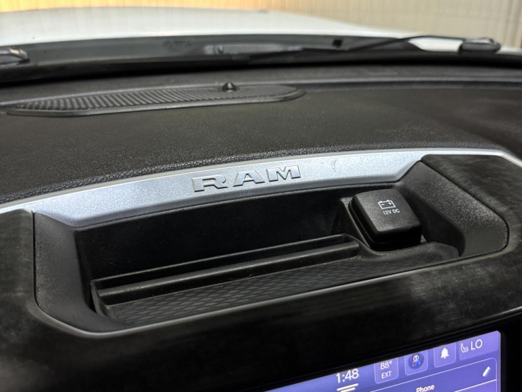 2022 RAM 2500 Image 33