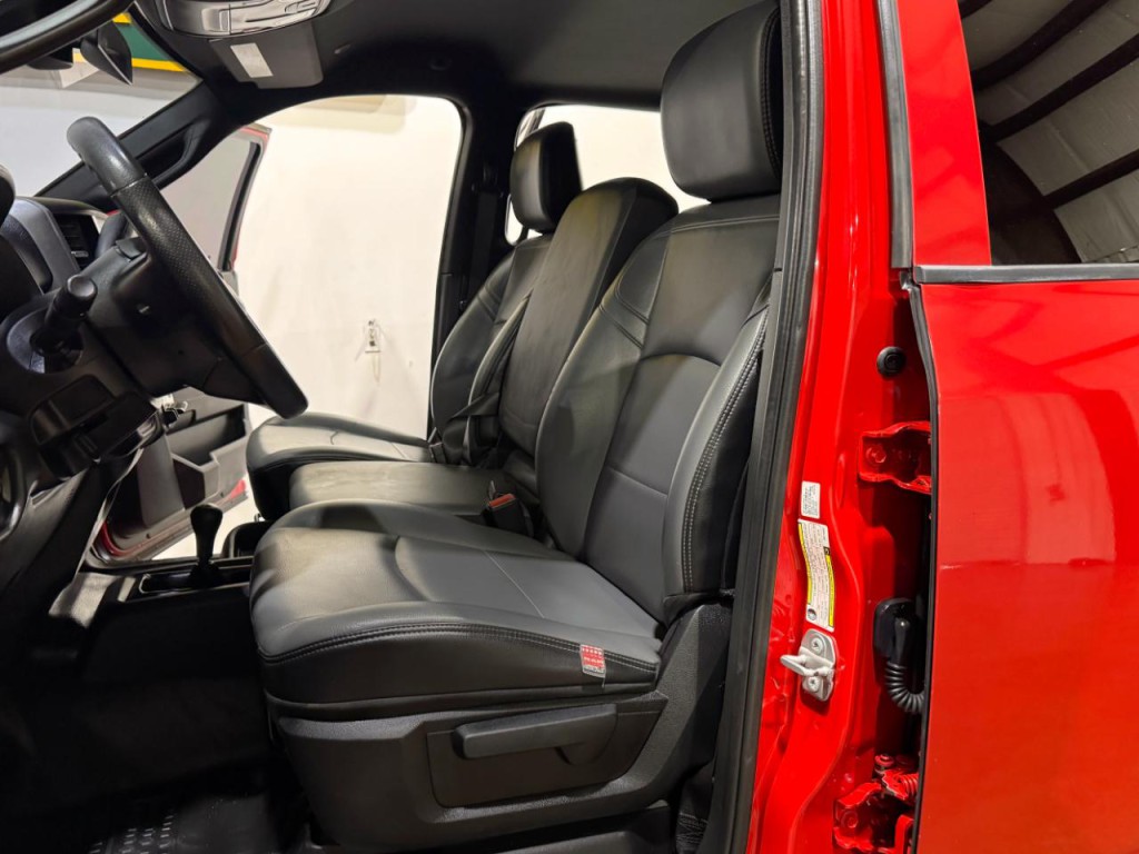 2022 RAM 3500 Image 13
