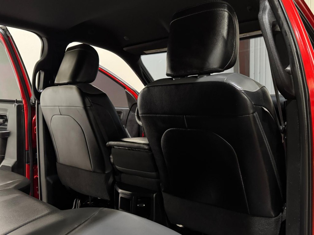 2022 RAM 3500 Image 17