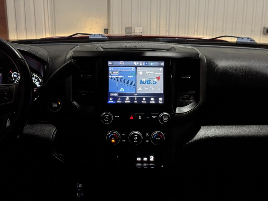 2022 RAM 3500 Image 22
