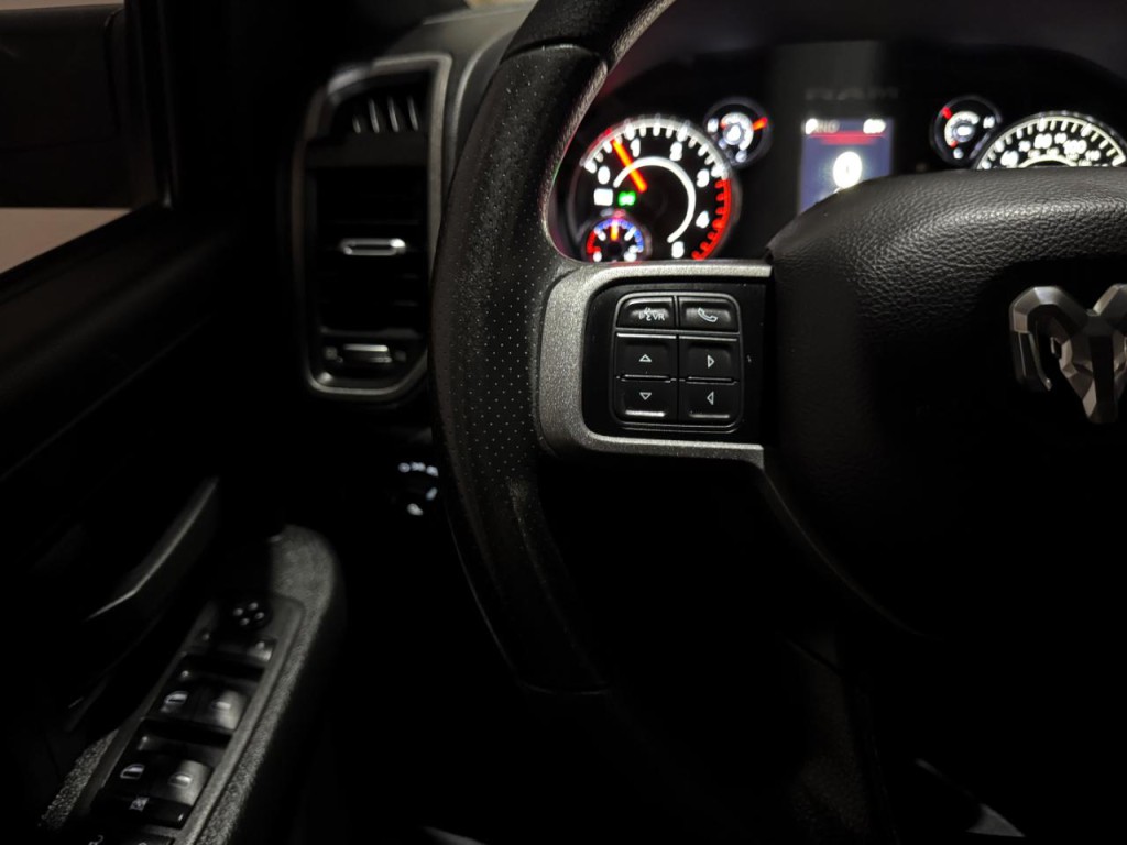 2022 RAM 3500 Image 23