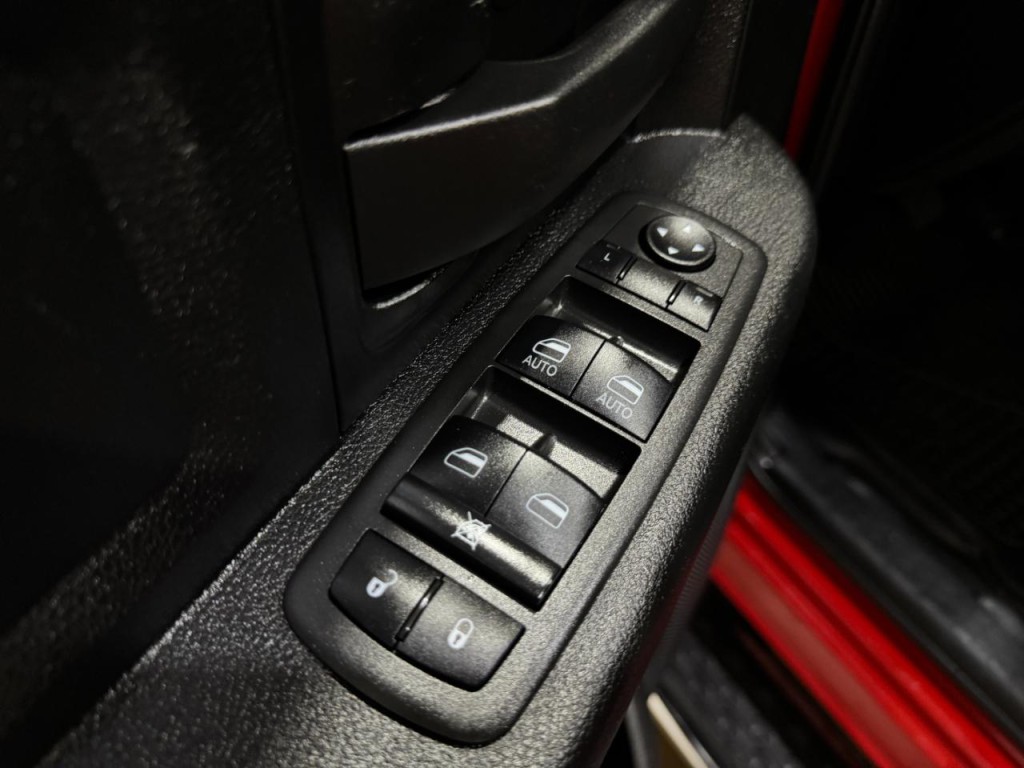 2022 RAM 3500 Image 26