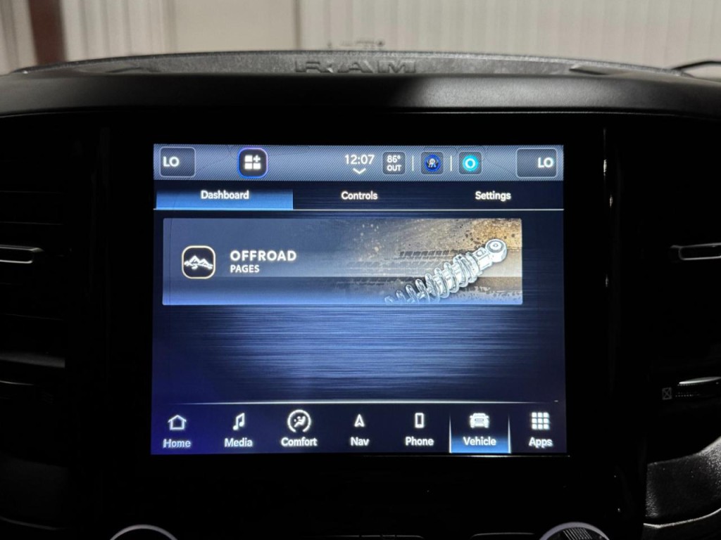 2022 RAM 3500 Image 36