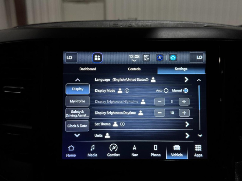 2022 RAM 3500 Image 41
