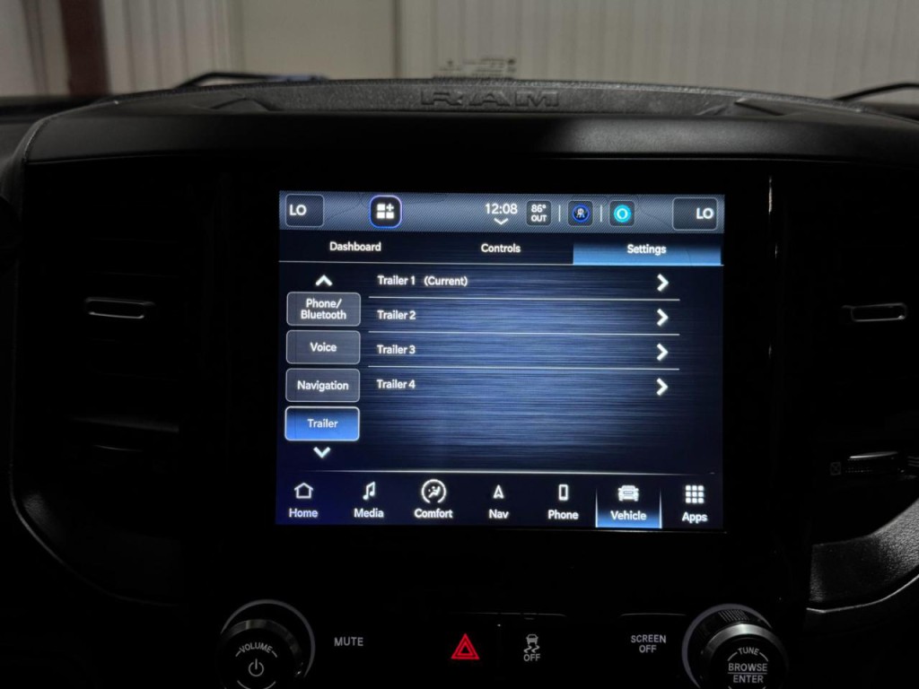 2022 RAM 3500 Image 43