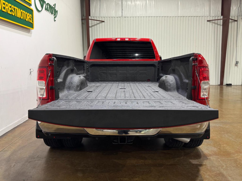 2022 RAM 3500 Image 52