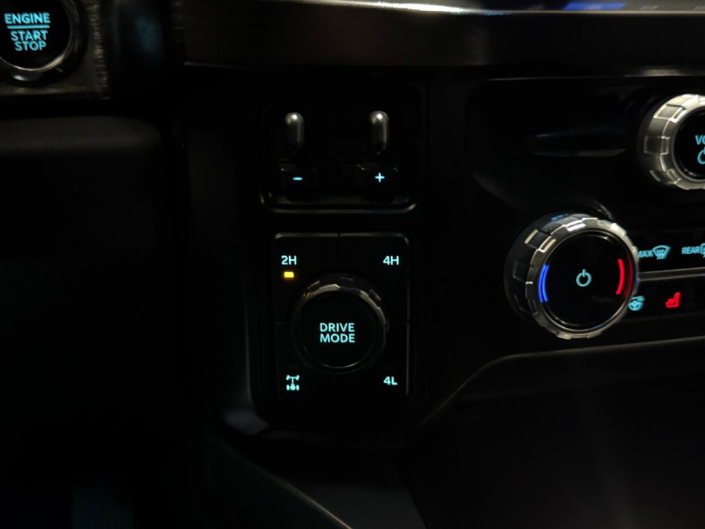 2024 Ford F-250 Image 24
