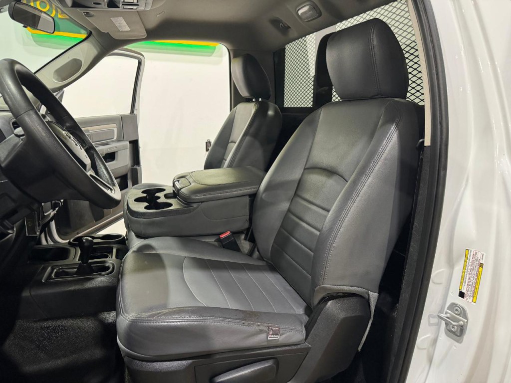 2018 RAM 4500 Image 12