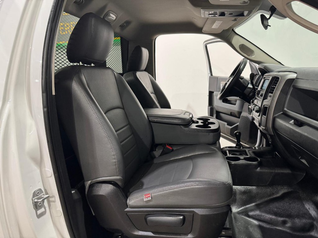 2018 RAM 4500 Image 13