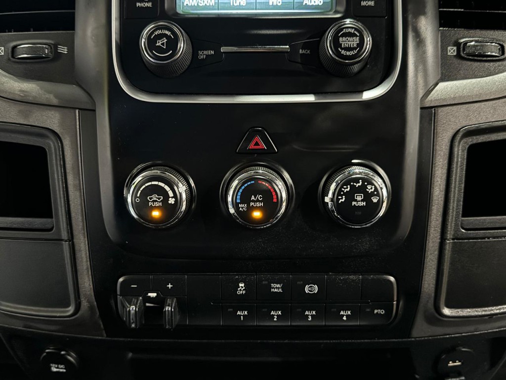 2018 RAM 4500 Image 16