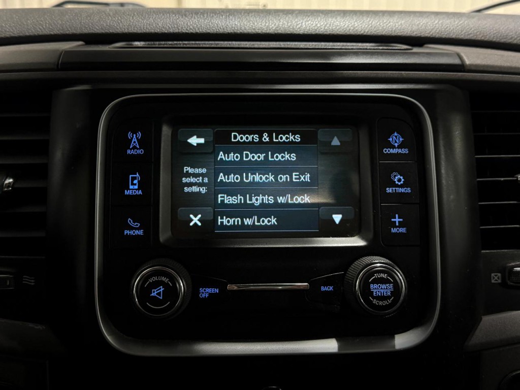 2018 RAM 4500 Image 24