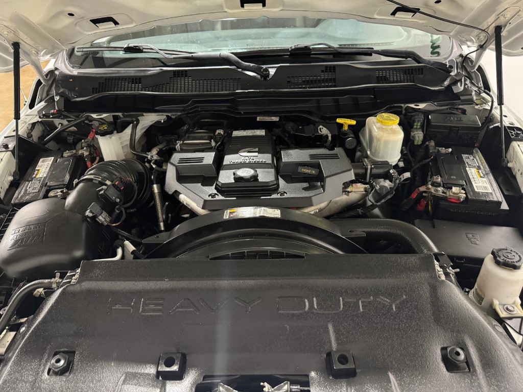 2018 RAM 4500 Image 43