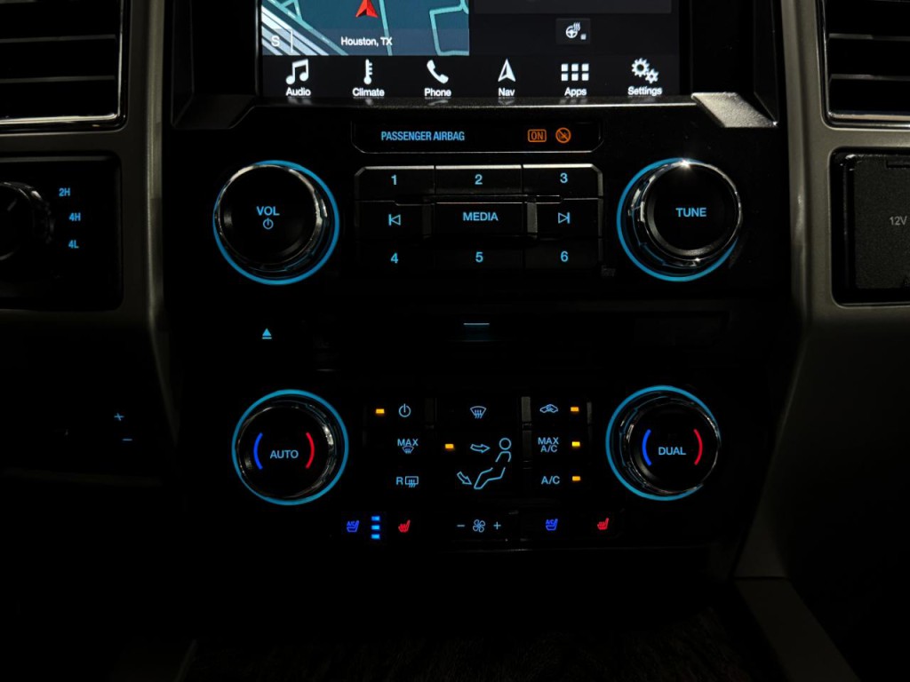 2018 Ford F-250 Image 25
