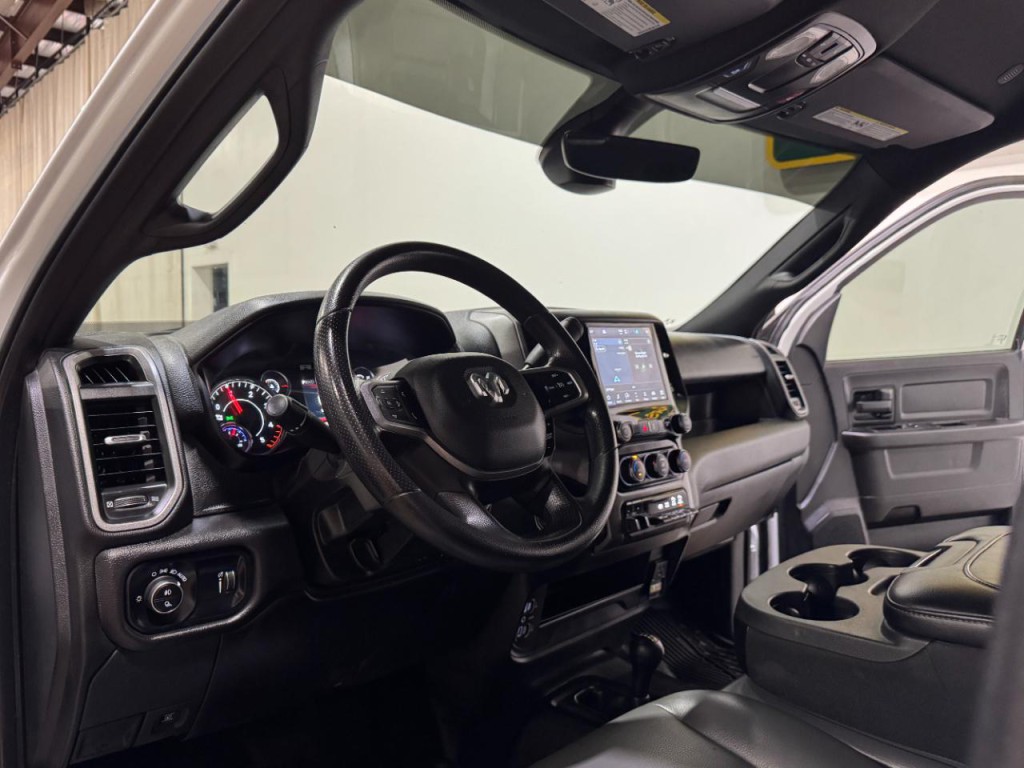 2023 RAM 2500 Image 10