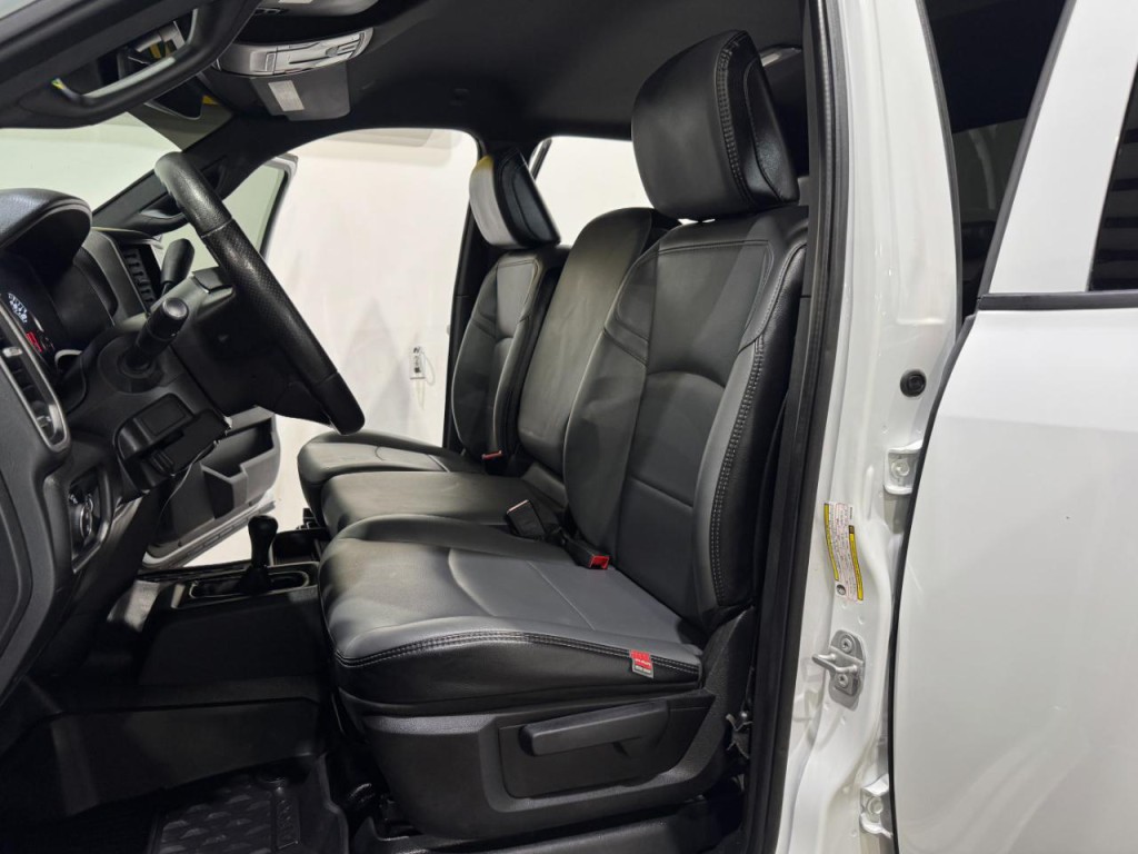 2023 RAM 2500 Image 13