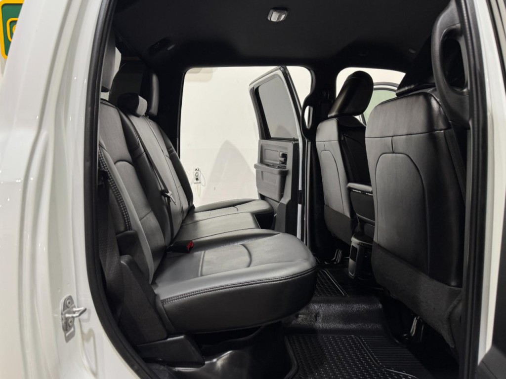 2023 RAM 2500 Image 15