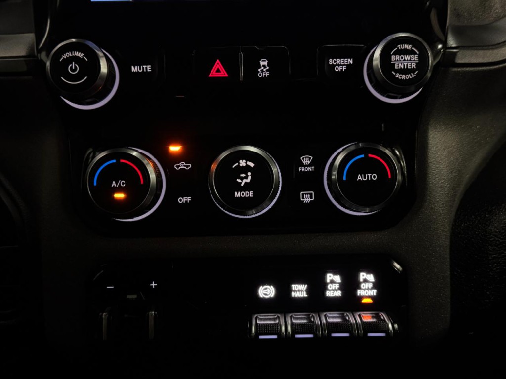 2023 RAM 2500 Image 26