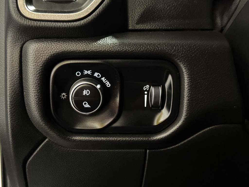 2023 RAM 2500 Image 30