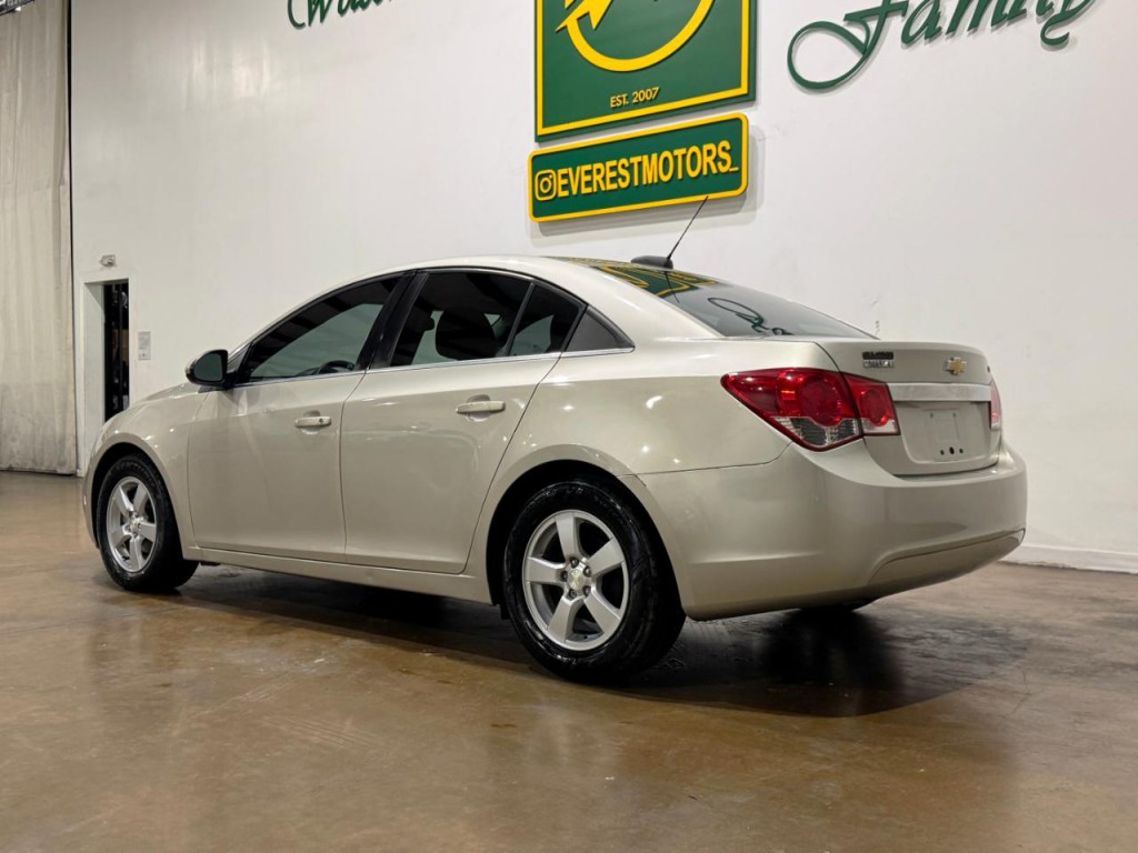 2016 Chevrolet Cruze Image 5