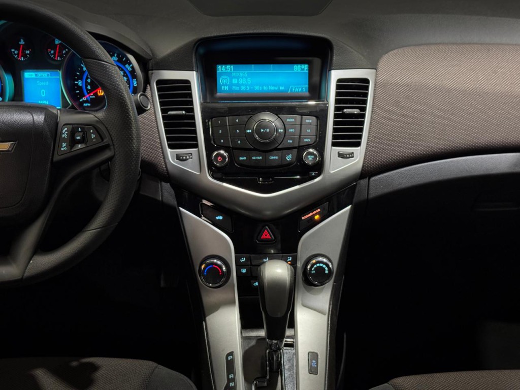 2016 Chevrolet Cruze Image 18