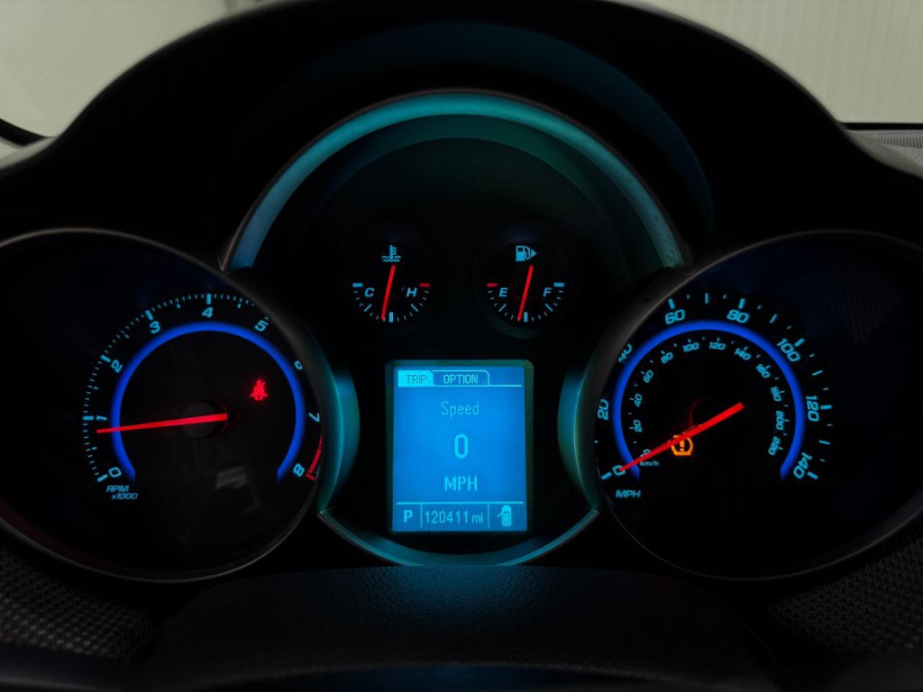 2016 Chevrolet Cruze Image 24