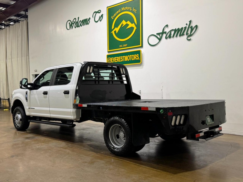 2022 Ford F-350 Image 6