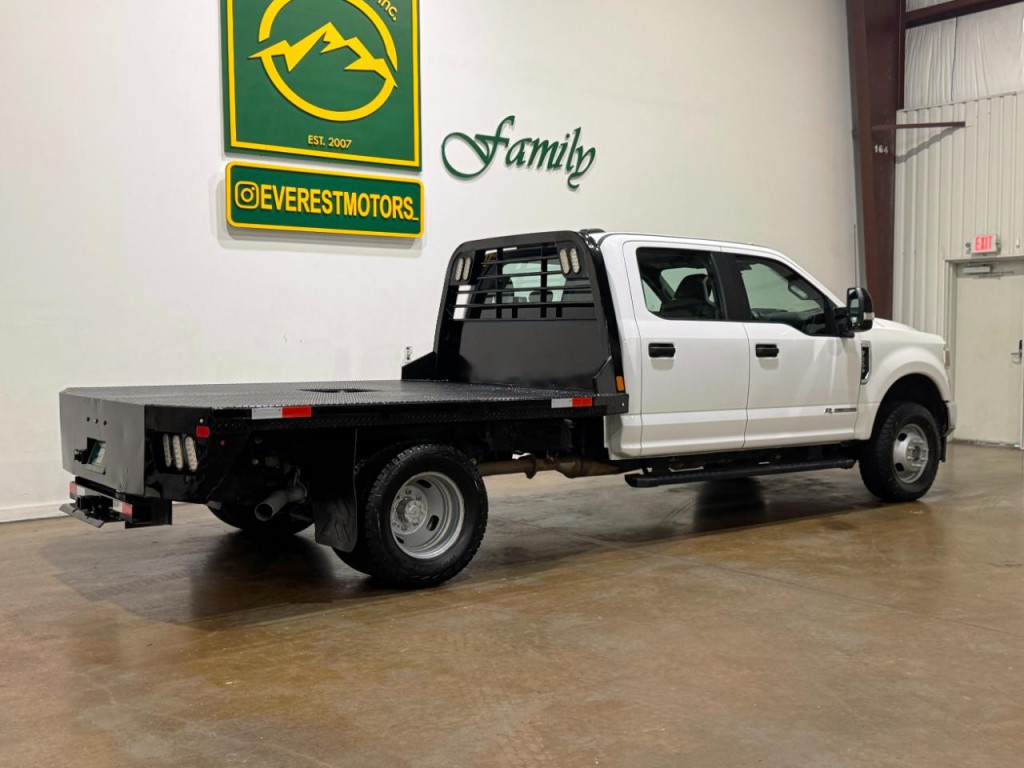2022 Ford F-350 Image 8